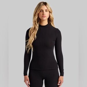 🌼BYLT🌼 Rib Mockneck Long Sleeve in Black, Size M